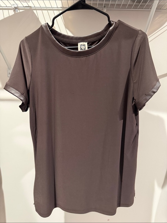 Anne Klein Tops - Anne Klein leather edge tee in Dark chocolate Brown